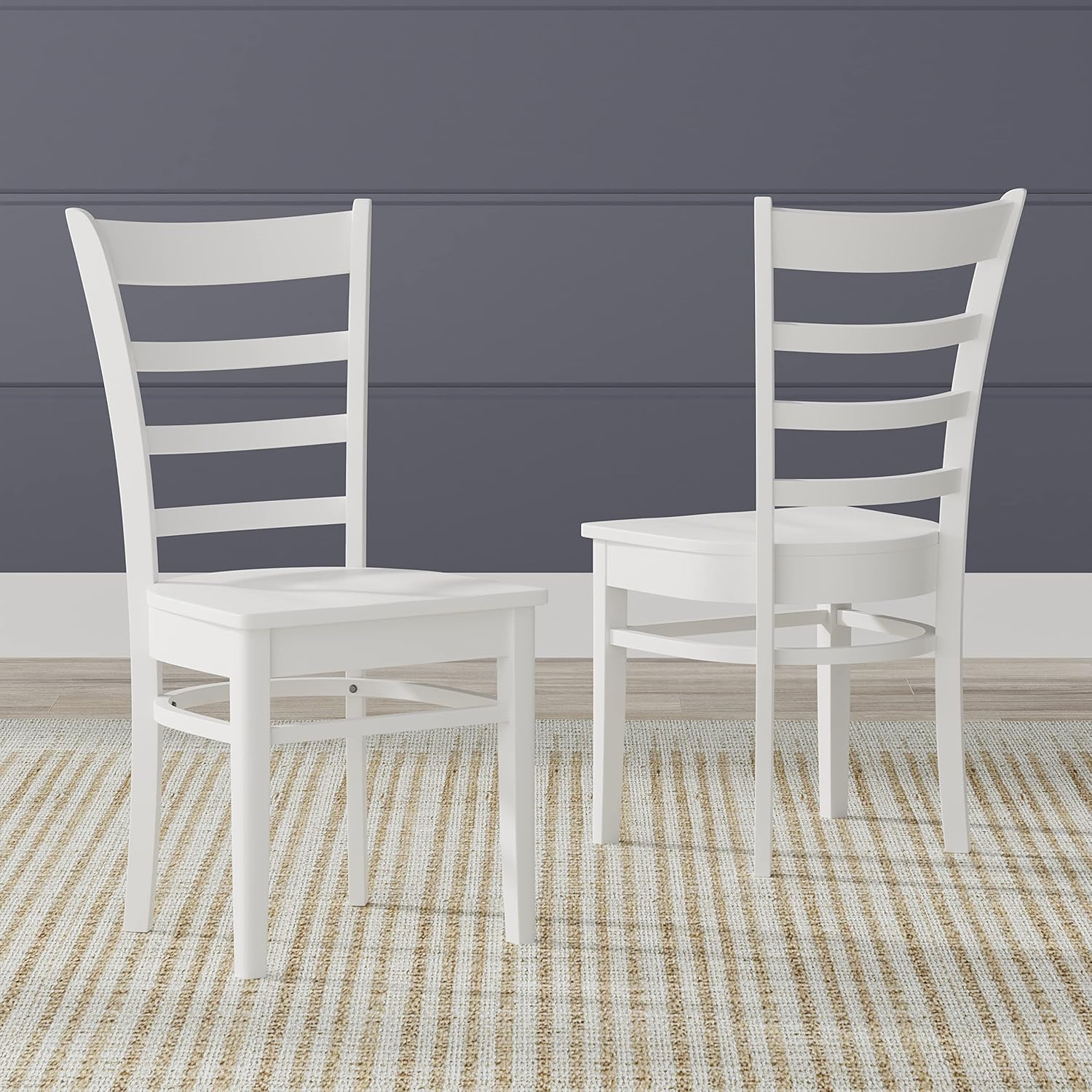 Glenwillow Home Sillas de comedor de madera maciza con respaldo de listones en blanco (juego de 2)