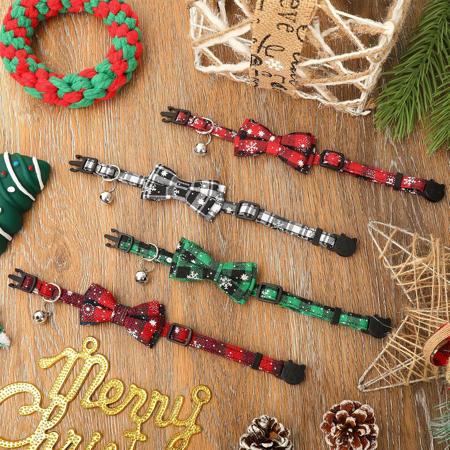 Whaline Paquete de 4 collares de Navidad para mascotas, collar clásico de búfalo a cuadros con lazo extraíble estampado de copo de nieve, collar de