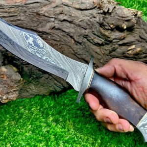 Cuchillo Bowie hecho a mano de acero de Damasco de 13 pulgadas, mango sólido de agarre perfecto Cuchillo Bowie hecho a mano de acero de Damasco de 13 pulgadas, mango sólido de agarre perfecto