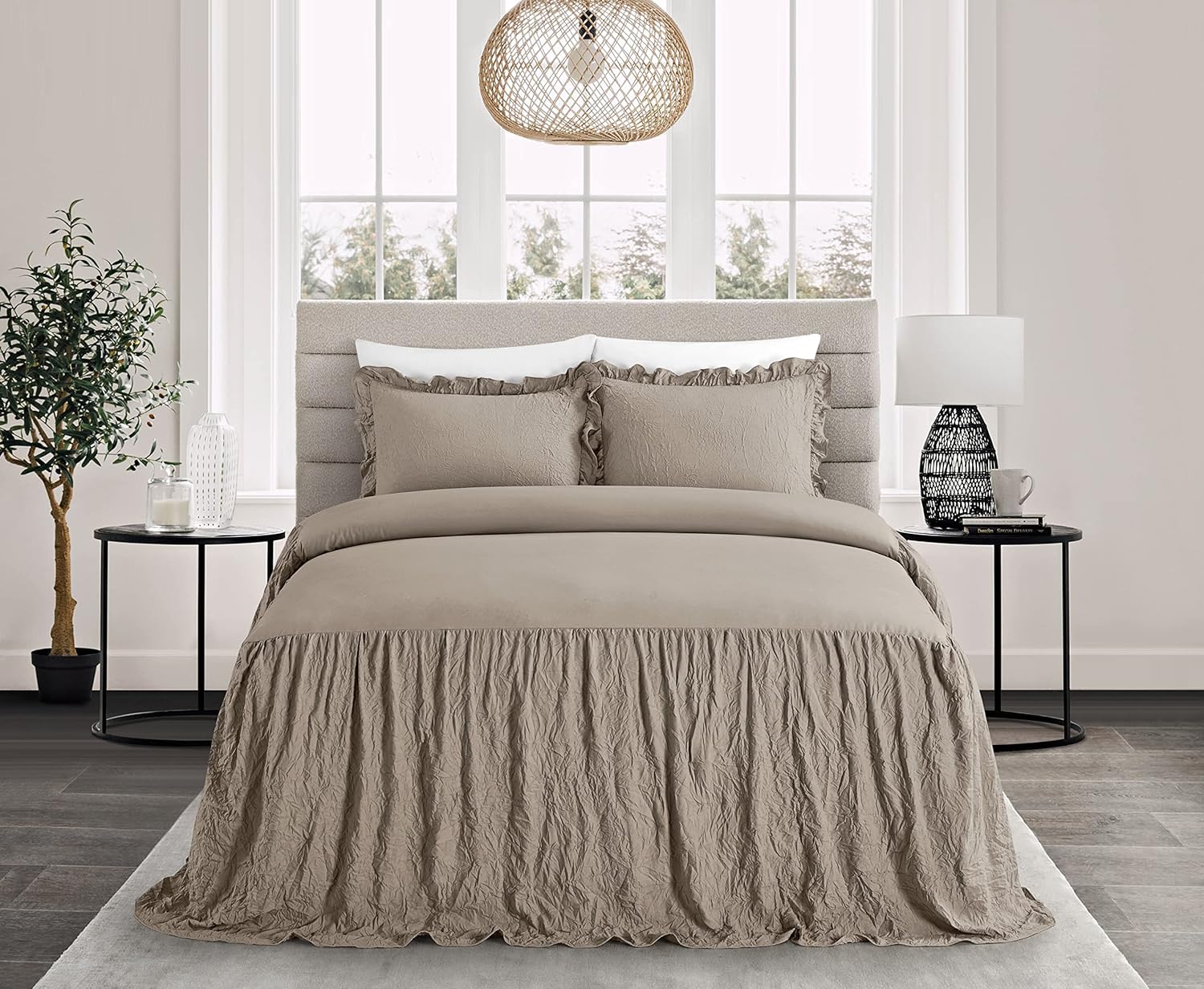 Chic Home Ashford – Juego de edredón de 3 piezas con diseño de caída con volantes arrugados, fundas de almohada incluidas, King, color gris pardo