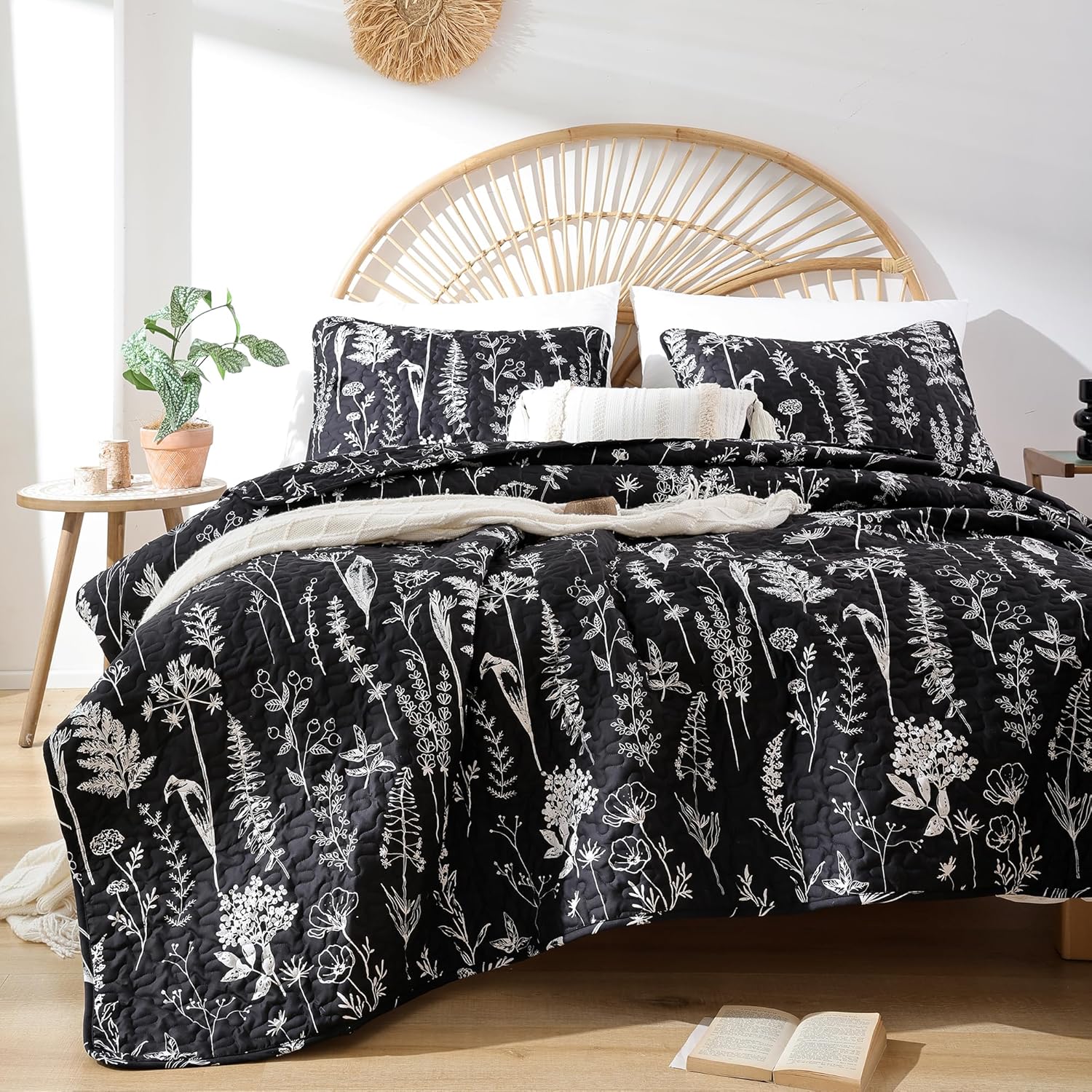 JANZAA Colchas negras tamaño Queen botánico de 3 piezas con patrón floral de microfibra ligera reversible 1 edredón tamaño Queen y 2 fundas de