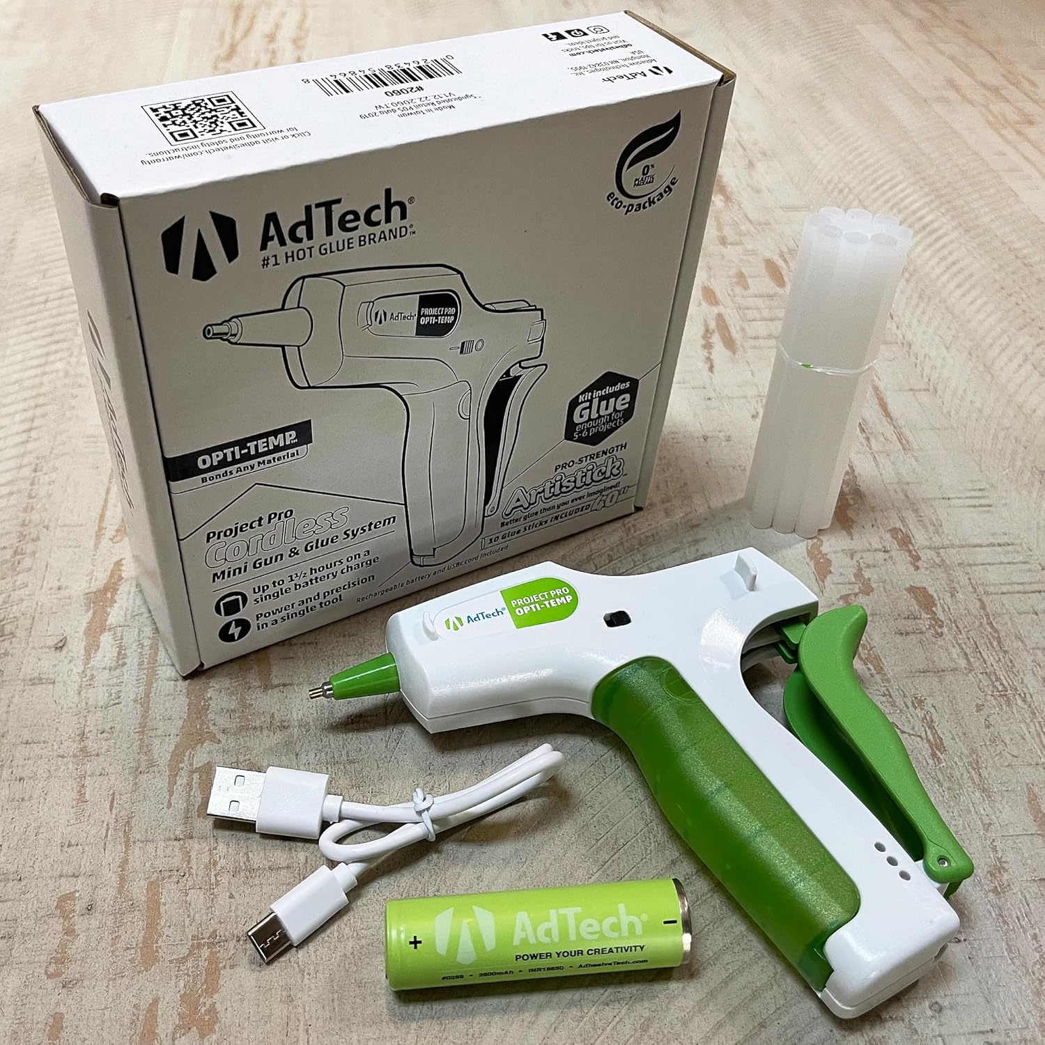 AdTech Project Pro – Pistola de pegamento caliente inalámbrica recargable, mini pistola de pegamento con barras de pegamento Artistik sin cuerdas,