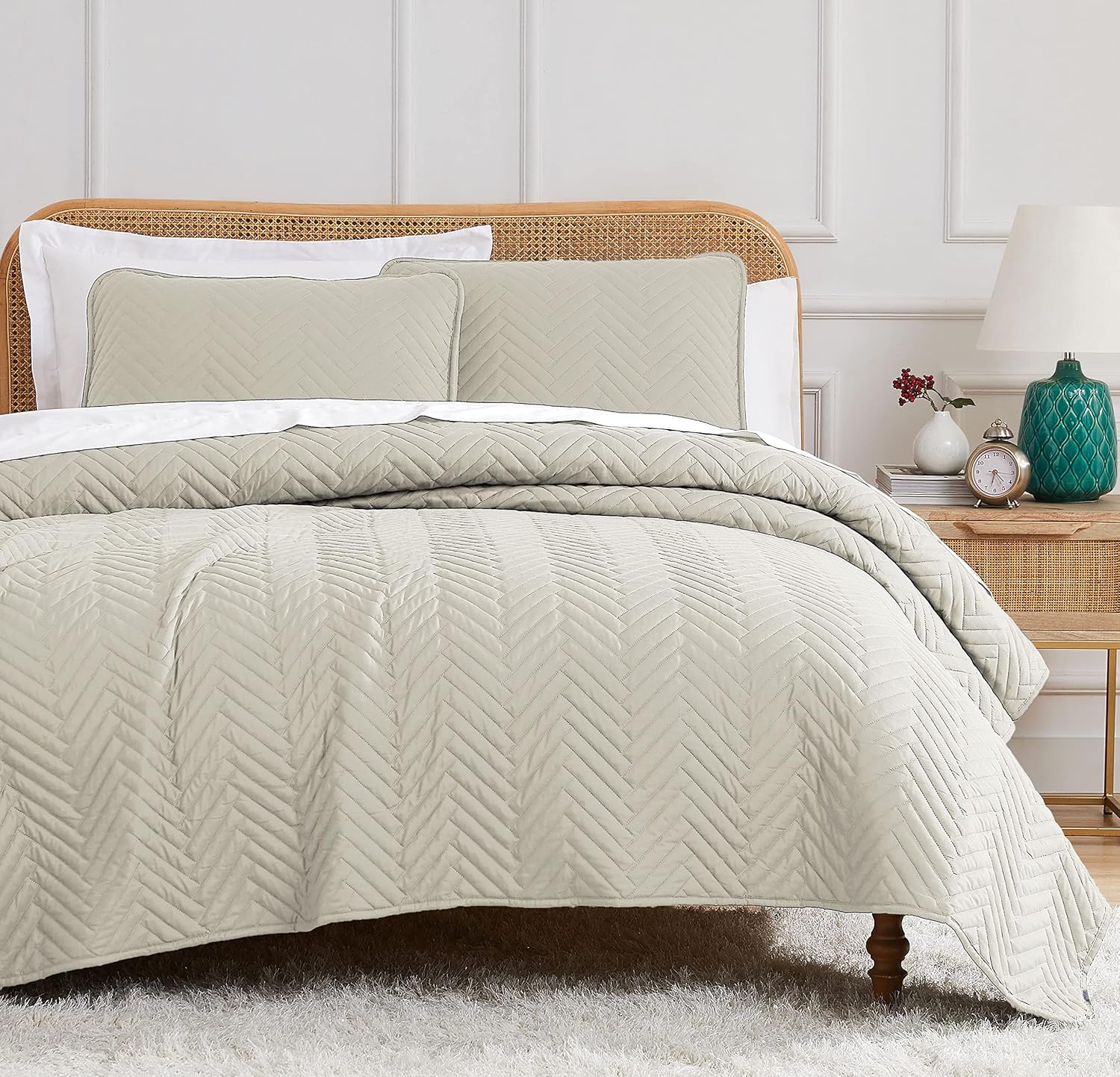 Southshore Fine Living, Inc. Juego de ropa de cama de gran tamaño ligero, tela prelavada, colcha suave de 3 piezas con dos fundas a juego (98
