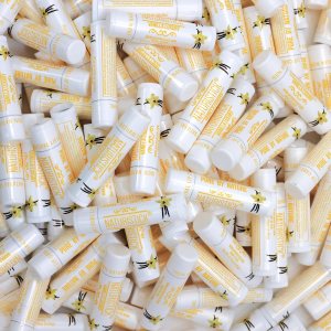 Naturistick, paquete de 150 bálsamos labiales a granel. Aroma de vainilla. Ingredientes 100% naturales. El mejor lápiz labial de cera de abeja para Naturistick, paquete de 150 bálsamos labiales a granel. Aroma de vainilla. Ingredientes 100% naturales. El mejor lápiz labial de cera de abeja para