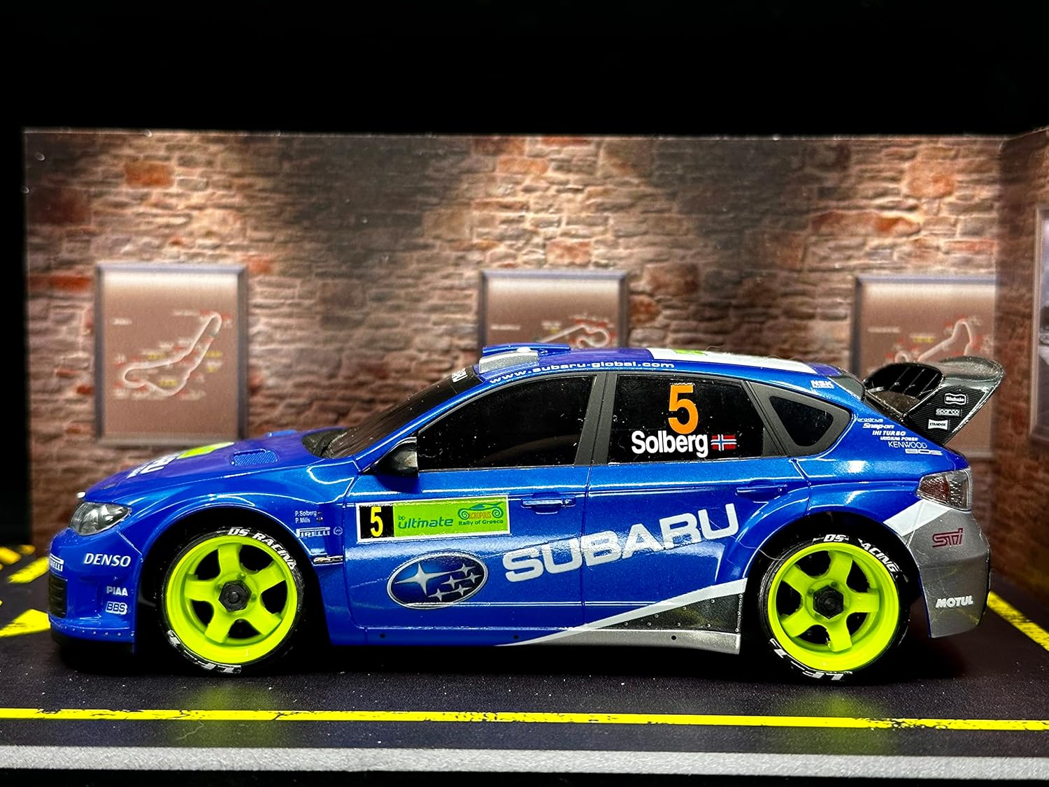 DS Racing – Juego de llantas de 8 piezas FLU Lime para Kyosho Mini-Z AWD MA020 MA030 RC 124 128 Mini-Q DRZ GLD 0.787in de diámetro (todo estrecho)