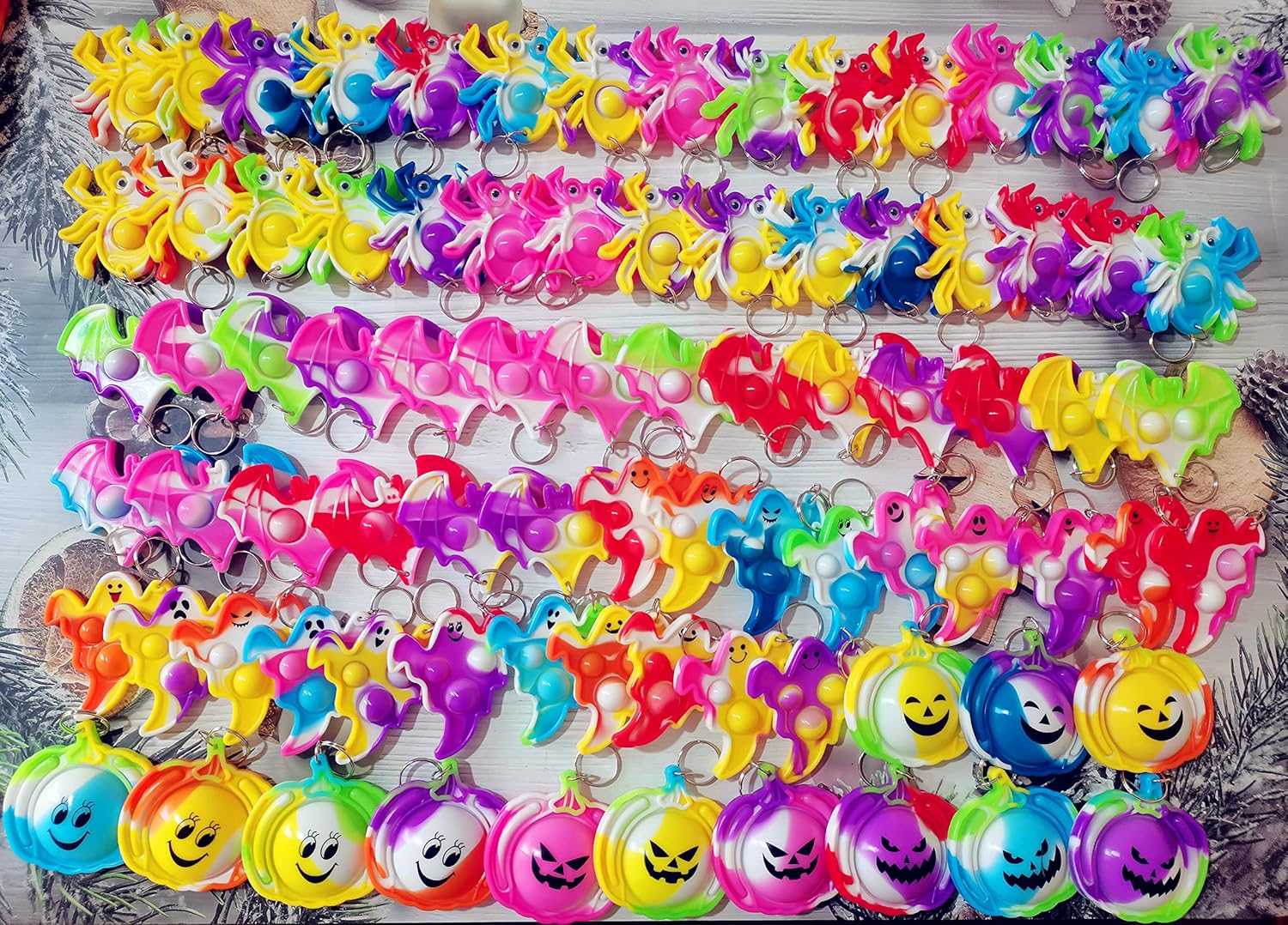 (Regalo para estudiantes de Halloween), 50 paquetes a granel de Halloween, fantasma, calabaza, araña, murciélago, llavero de burbujas, mini llavero,