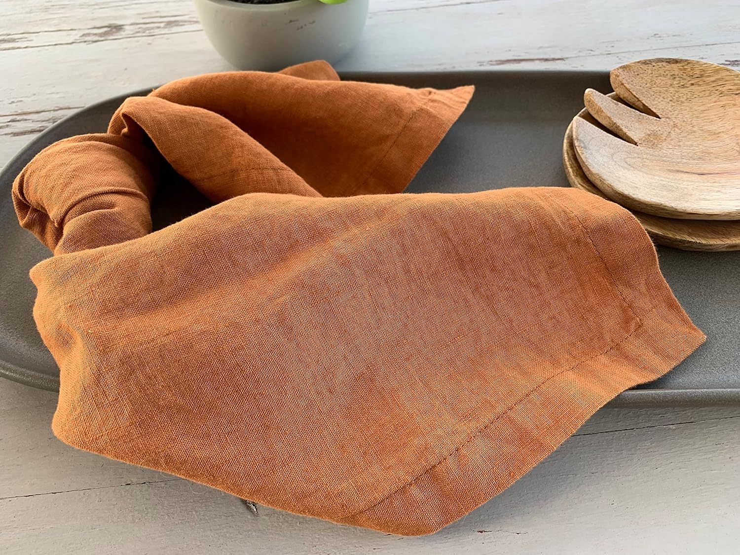 Servilletas de lino 100% lino francés Servilletas de tela de lino puro lavado a la piedra Esquinas en inglete Juego de 4 (naranja tostado)