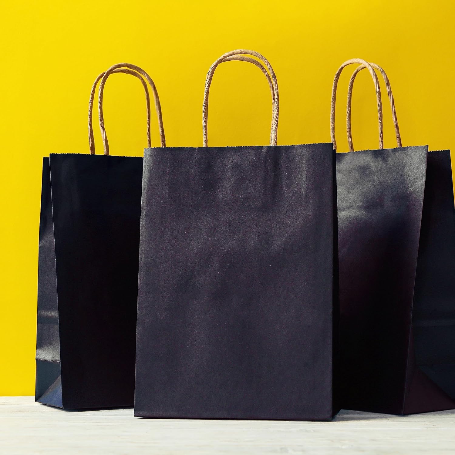 AMAZING TIME Paquete de 150 bolsas de papel de regalo con asas a granel, bolsas de papel kraft de 5.25 x 3.25 x 8.25 pulgadas, tamaño pequeño para