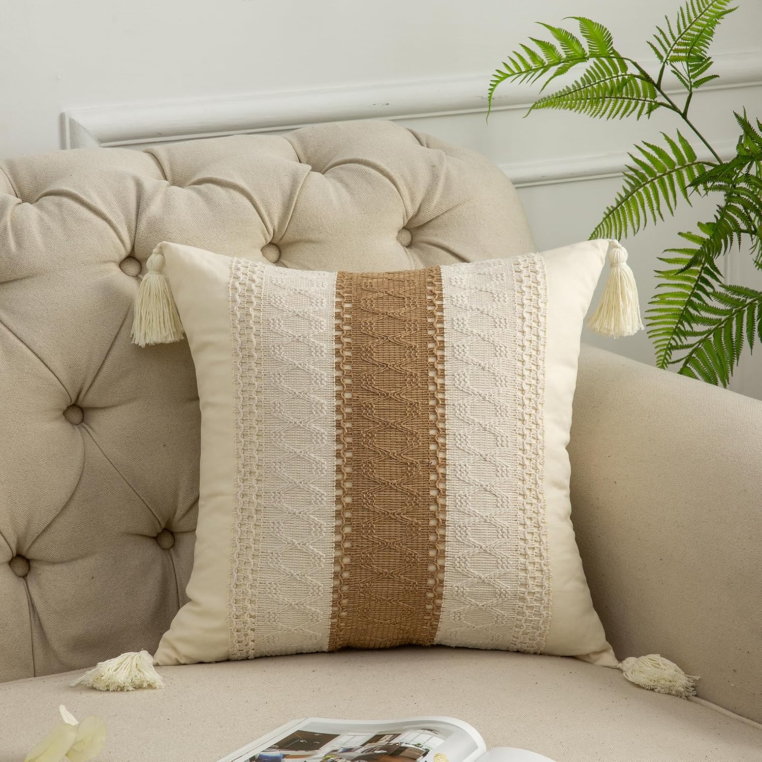 Mayler Yee Fundas de almohada bohemias, fundas de almohada de 18 x 18 pulgadas con borlas para sala de estar, algodón y arpillera texturizada a