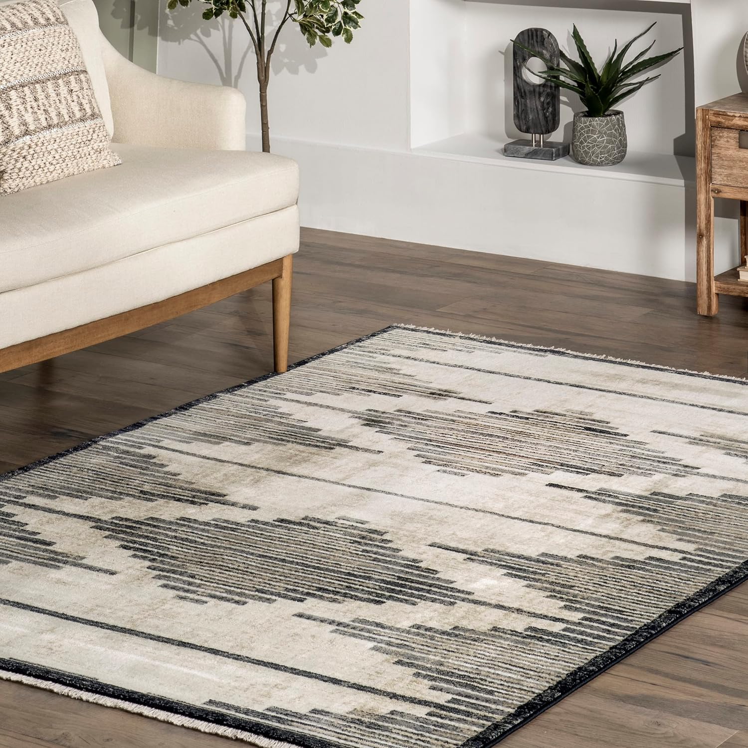 nuLOOM Delfina – Alfombra marroquí a rayas con flecos, 5 x 8, beige