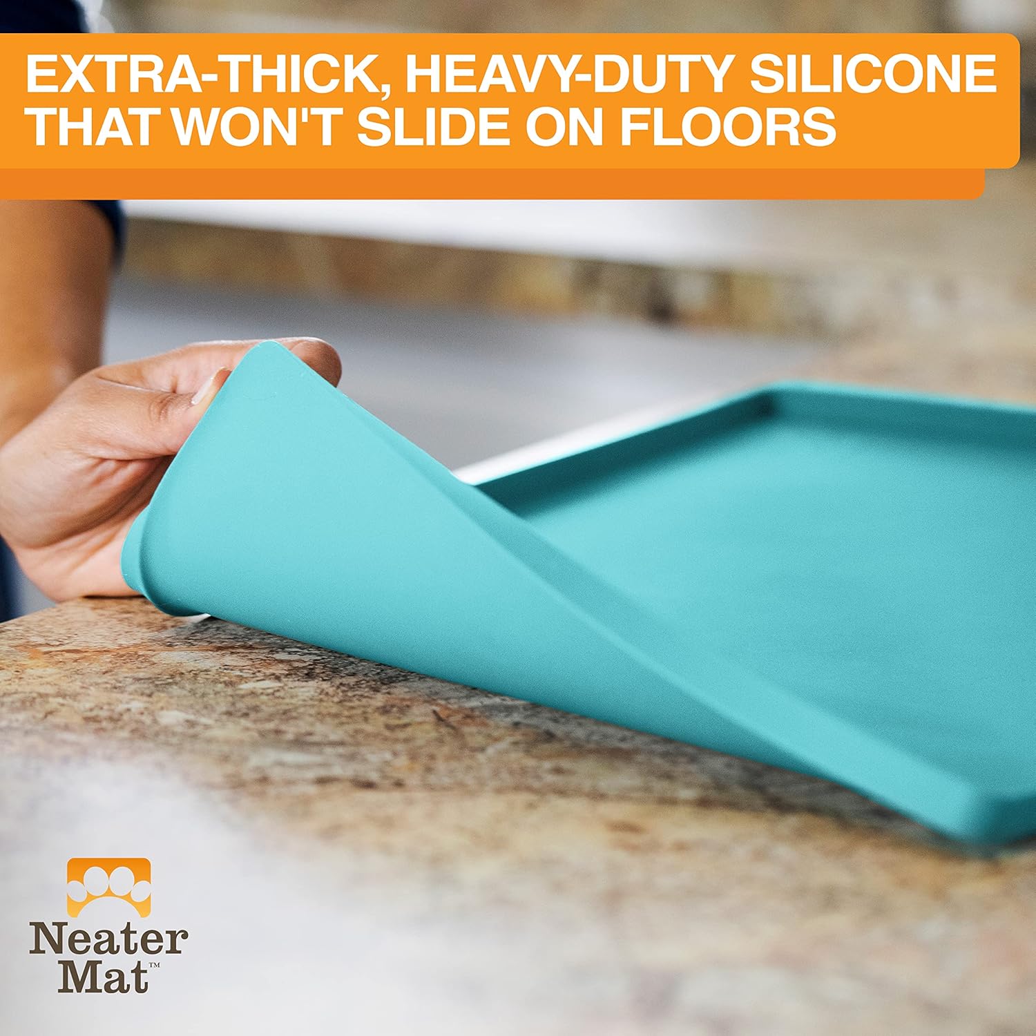 Neater Pet Brands Neater Mat – Tapetes para mascotas para comida y agua, tapete para tazón de gato y perro, de silicona impermeable, bandeja de