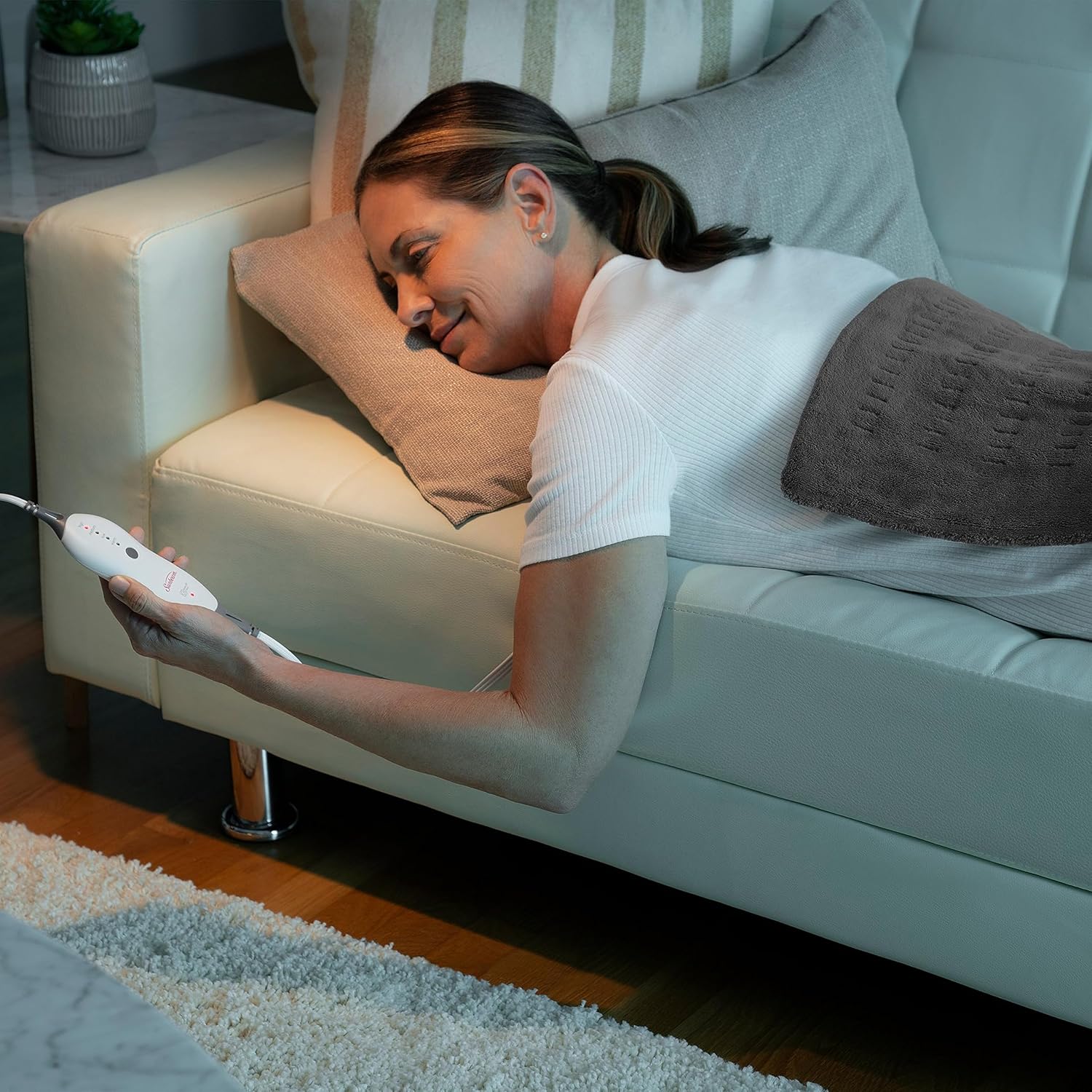 Sunbeam Almohadilla térmica para aliviar el dolor de espalda, cuello, calambres menstruales y hombros con Storange compacto y apagado automático,
