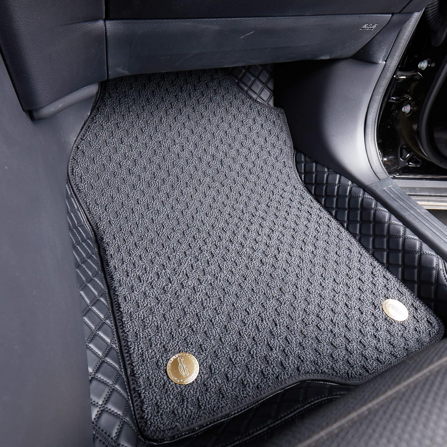 EKR Juego completo de alfombrillas de automóvil de ajuste personalizado para Honda CRV 2023 2024 – Manta de cuero sintético Plus (negro)