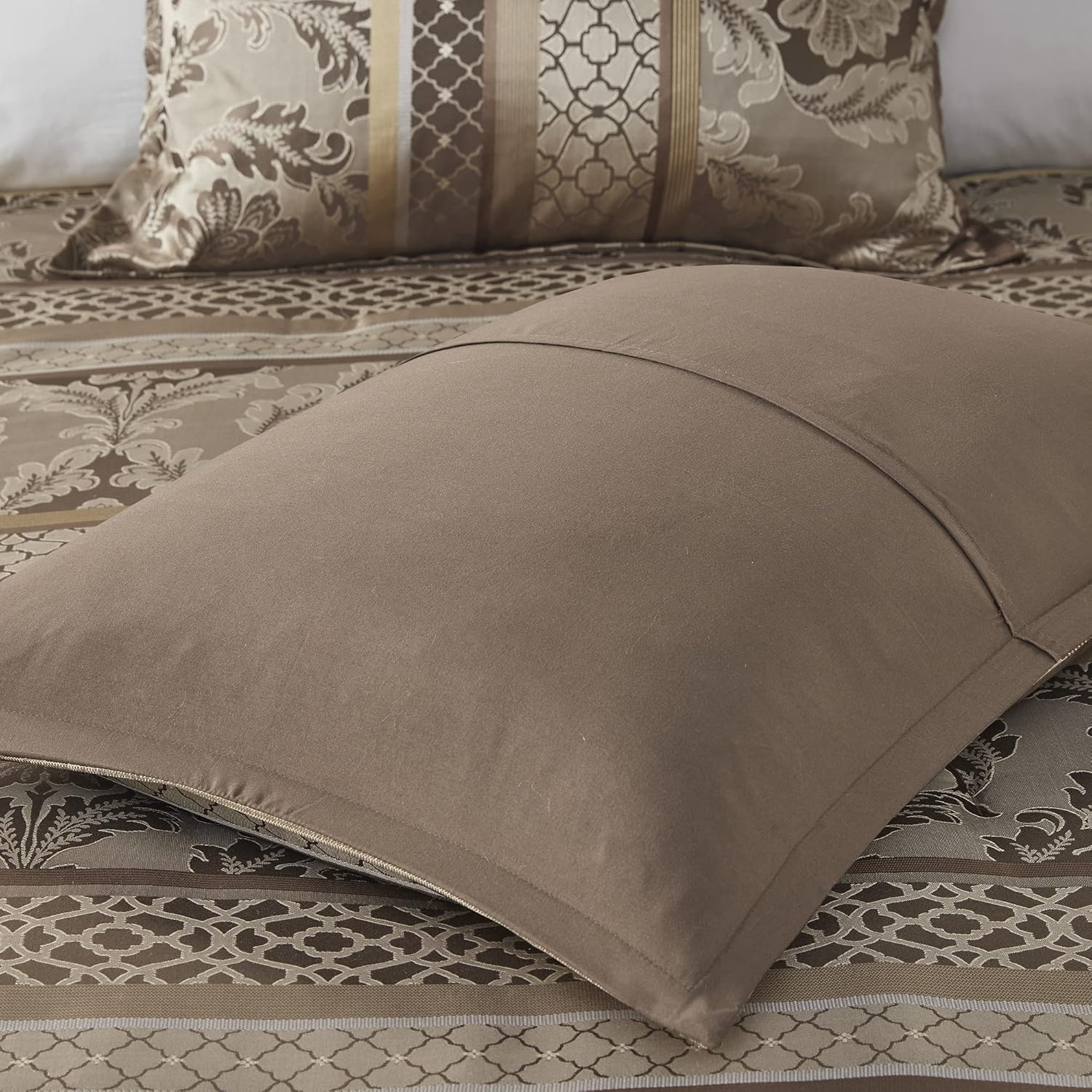 Madison Park Acogedor juego de edredón, lujoso diseño tradicional de damasco jaquard, ropa de cama alternativa para todas las estaciones con fundas