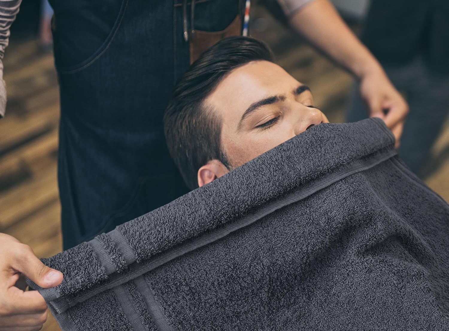 Utopia Towels Toallas de algodón a prueba de blanqueador (16 x 27 pulgadas)  Toalla de mano de gimnasio segura con blanqueador (paquete de 24, gris