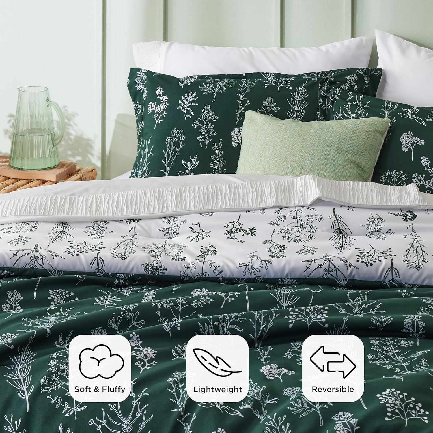 Bedsure Juego de edredón Queen  Edredón esmeralda, bonito juego de edredón floral, 3 piezas, 1 edredón reversible suave de flores botánicas y 2