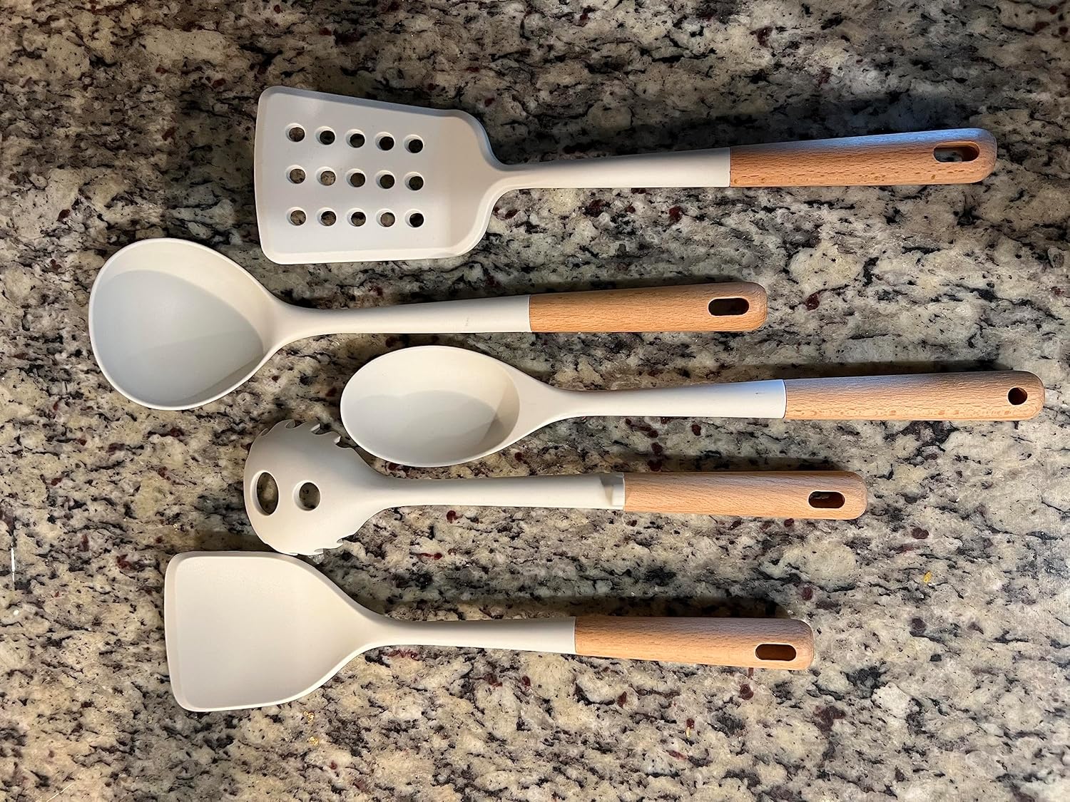 Juego de utensilios de cocina de silicona sin BPA  Utensilios de cocina de silicona resistentes al calor con asas de madera de haya, juego de