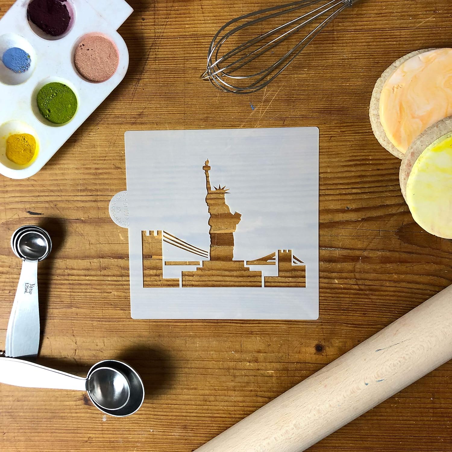 Plantilla de galletas y manualidades de estatua de la libertad de Designer Stencils