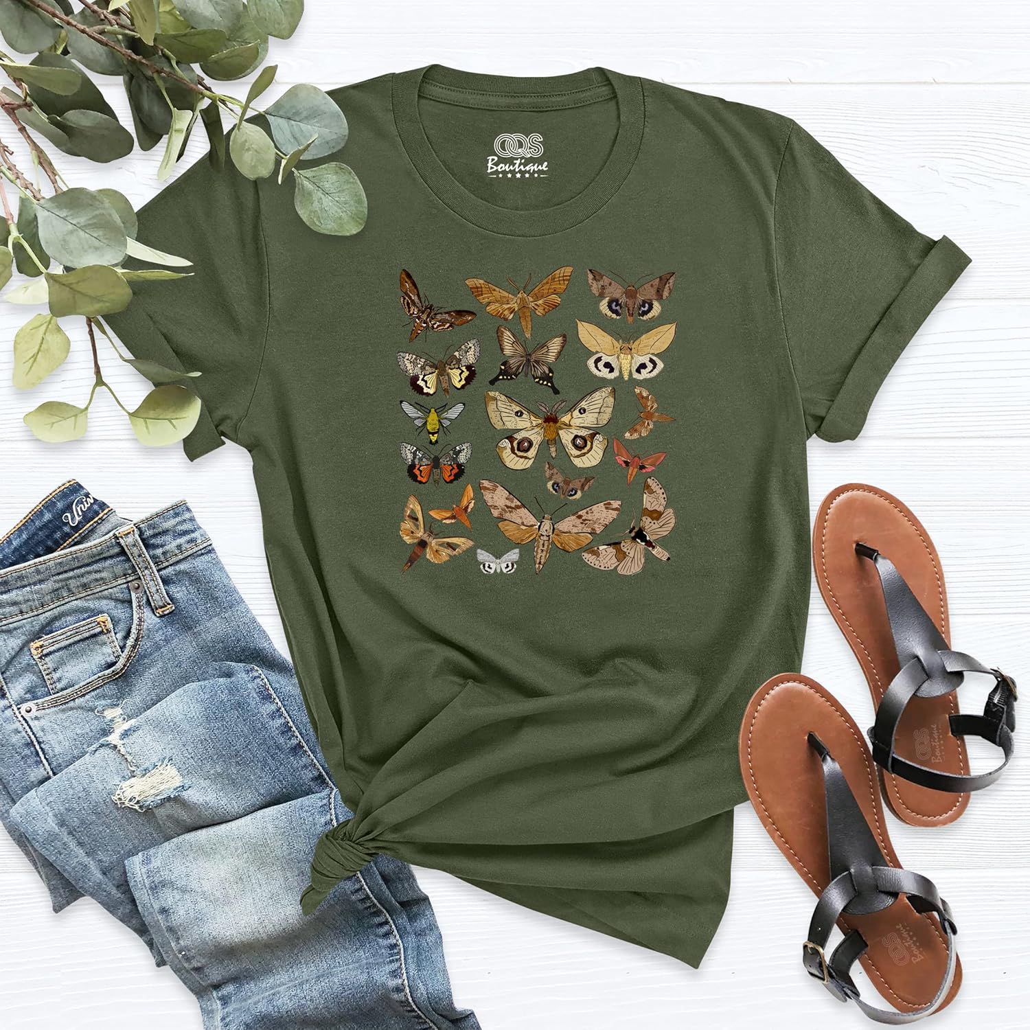 Aesthetic Moth Insect T-shirt, Cottagecore Nature Illustration Graphic Tee, Botanical Shirt, Unisex Entomology Clothes, Butterfly Spiritual T Shirt,