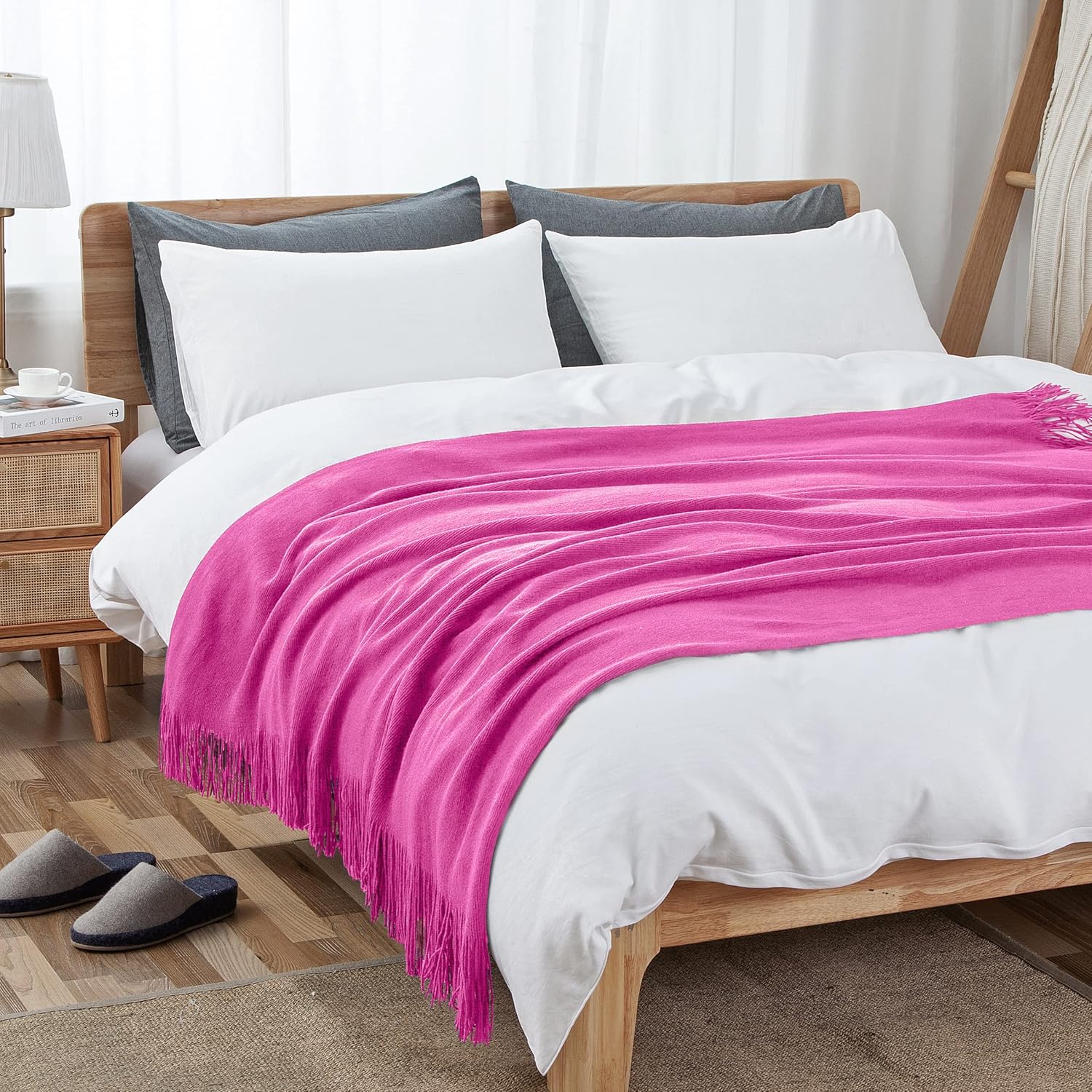 Vonty Manta de punto rosa intenso con borlas y flecos, 60 x 80 pulgadas, manta de punto súper suave, manta ligera decorativa de granja para sofá,