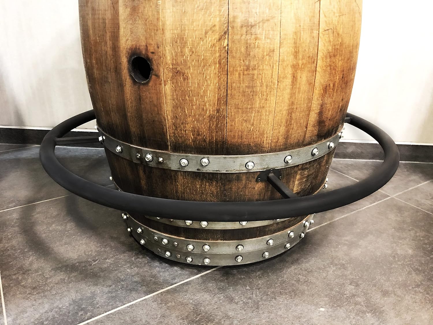 Barrel Foot Rail (barriles de vino)