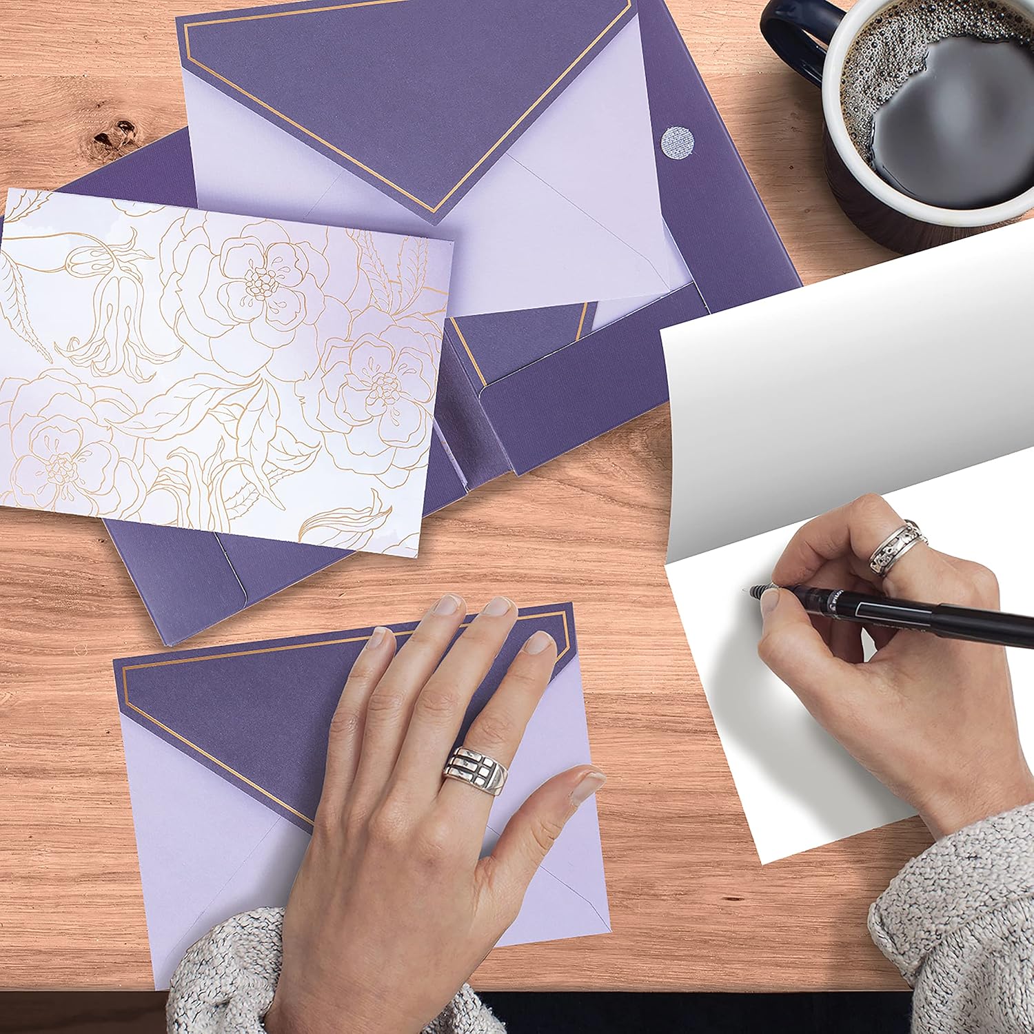 C.R. Gibson CN89-24042 – Juego de tarjetas de felicitación en caja y para todas las ocasiones, 10 tarjetas con 10 sobres, floral dorado y morado