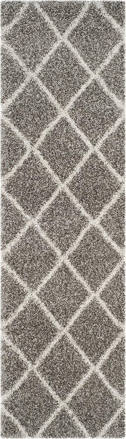 SAFAVIEH Colección Hudson Shag -Alfombra de pasillo, 2 pies 3 pulgadas x 14 pies, gris y marfil, diseño moderno de enrejado, no desprende pelusa y