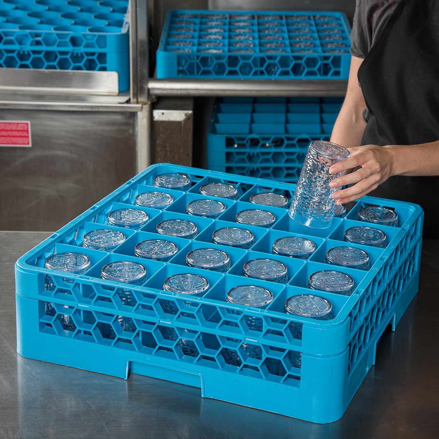 Carlisle FoodService Products Opticlean – Estante de vidrio con 25 compartimentos con 1 extensor, azul, 5.56 pulgadas