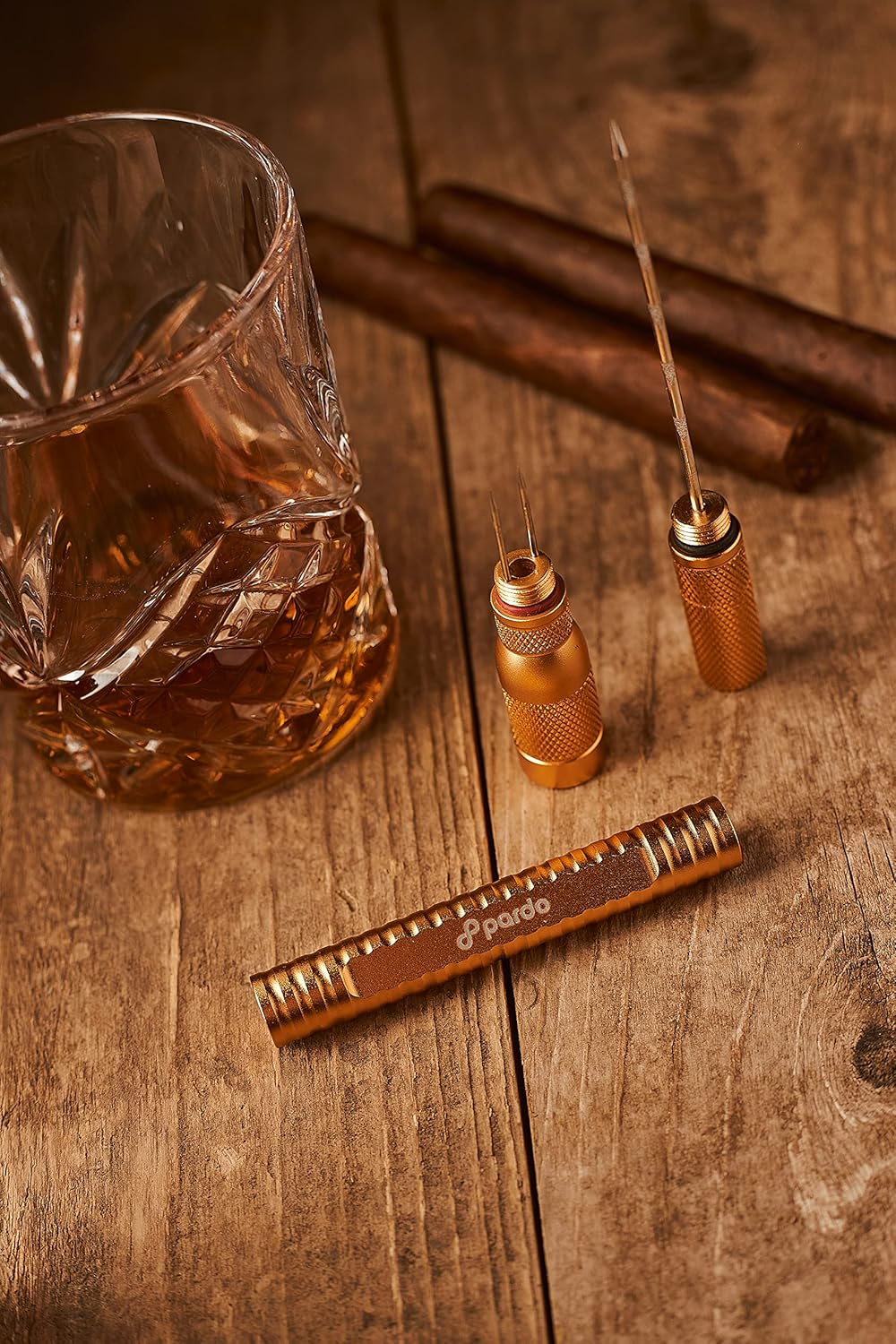 Cortadores de cigarros ultra afilados para calibre de anillo pequeño a grande, herramienta de cigarros 4 en 1 (rojo) y punzón afilado para calibre