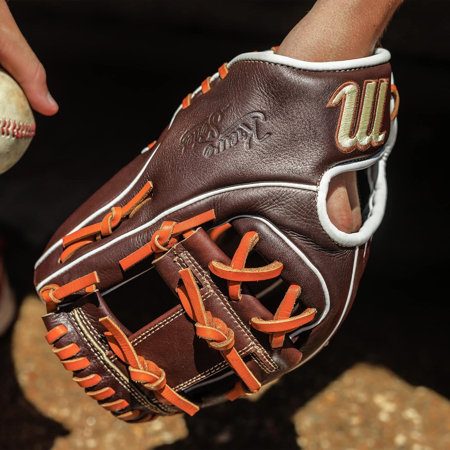 MARUCCI Krewe Serie de guantes de béisbol tipo M, 42A2 11.25 pulgadas I-Web para mano derecha