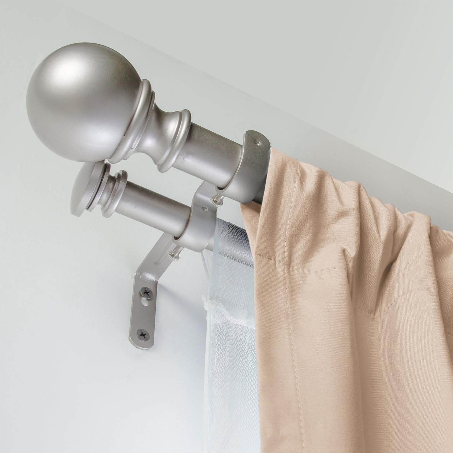 Tienda Basics – Juego de varillas de cortina extensibles dobles de 1.0in con remates redondos, 72″ a 144″, níquel