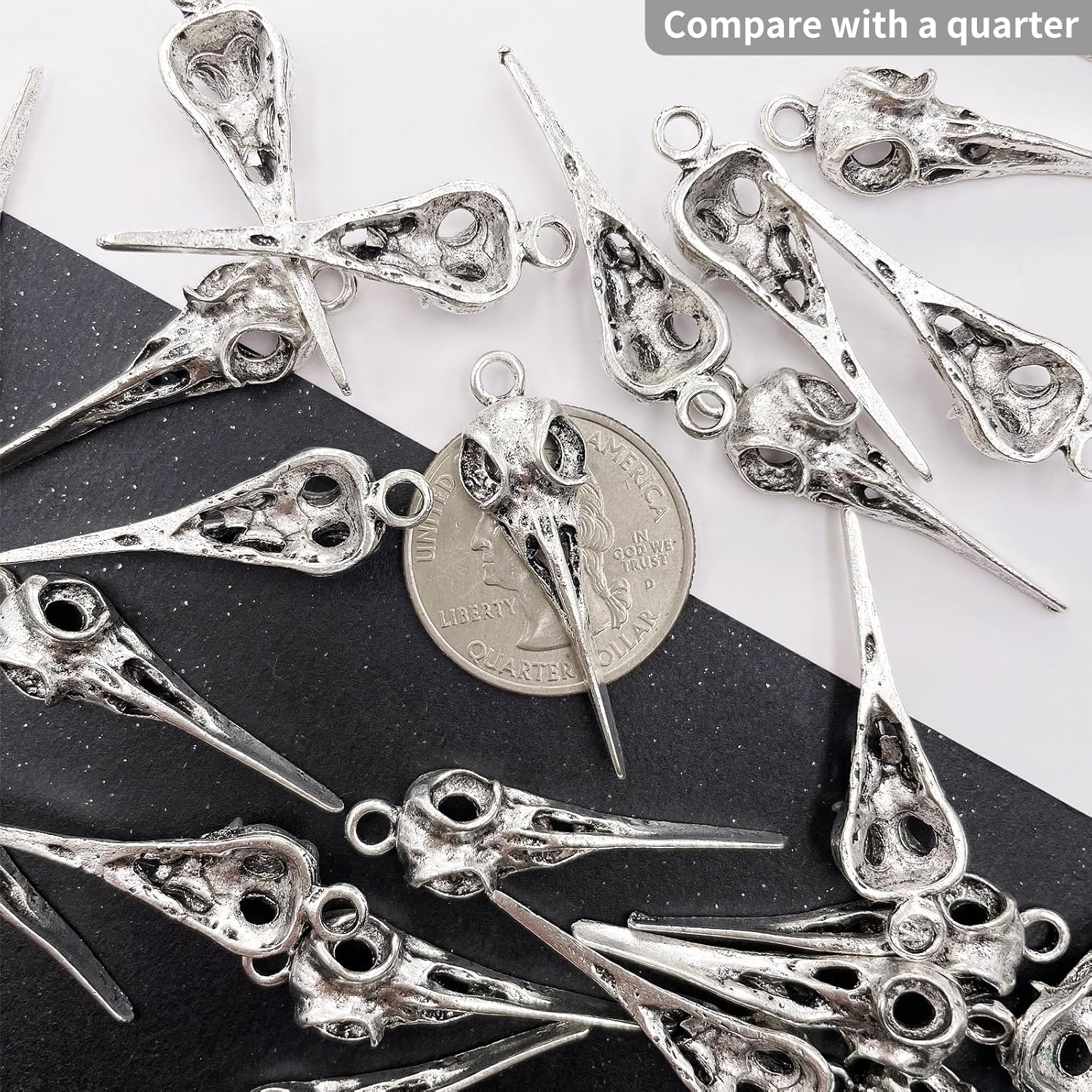 Dijes góticos chapados en plata con huesos 3D Rock antiguo colgante de aleación para hacer joyas, manualidades, pulsera, collar, aretes