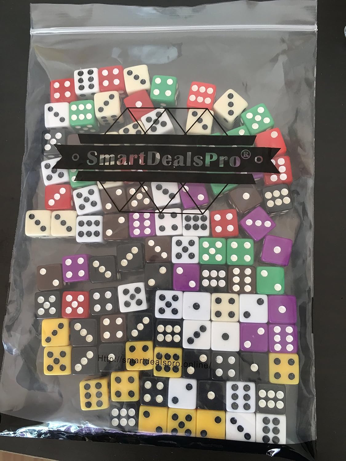 Paquete de 50 dados opacos D6 de seis caras de 0.472 pulgadas (0.472 in), color aleatorio (por lo menos 5 colores)