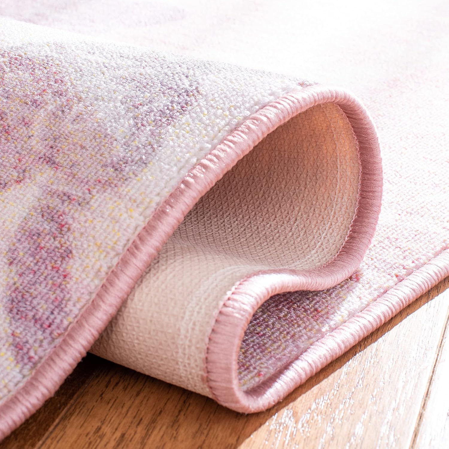 SAFAVIEH Disney Princess Collection DSN507U – Alfombra antideslizante y lavable a máquina, 2 pies 3 pulgadas x 3 pies 9 pulgadas, color rosamorado