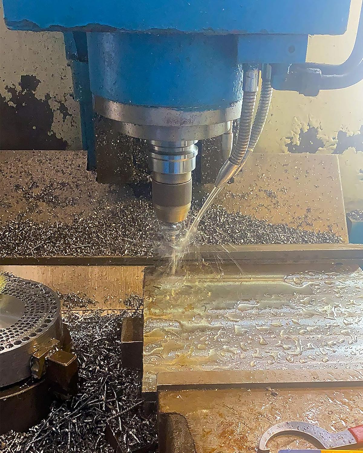 MAXTOOL 10 brocas idénticas de longitud de trabajo HSS M35 de 1364 pulgadas, brocas giratorias de 5% cobalto totalmente molidas doradas