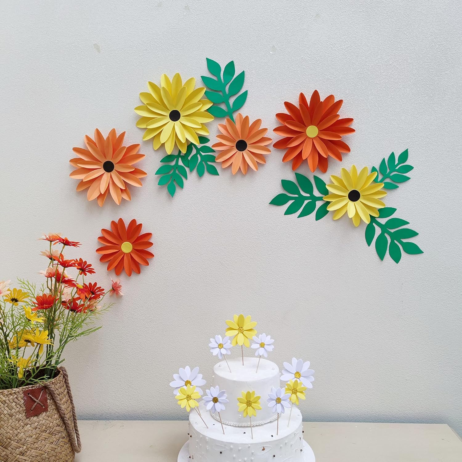 Girasoles de papel con hoja para telón de fondo de boda, despedida de soltera, centros de mesa de boda, decoración de pared de guardería (naranjas