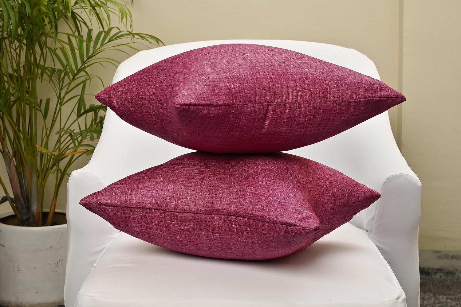 SCARLETT LINENS Almohadas decorativas para sofá cama, almohadas decorativas de sala de estar, almohadas rústicas, fundas de almohada sólidas de seda