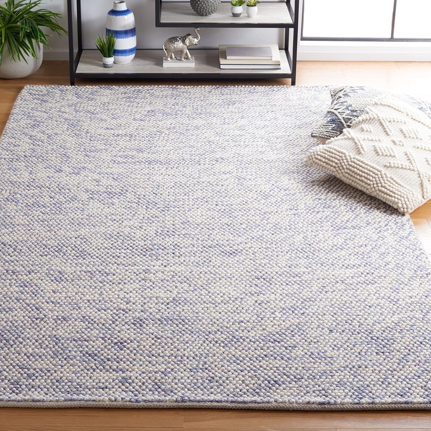 SAFAVIEH Natura Collection – Alfombra de área de 5 x 8 pies, azul y marfil, lana hecha a mano, ideal para zonas de alto tráfico en sala de estar,