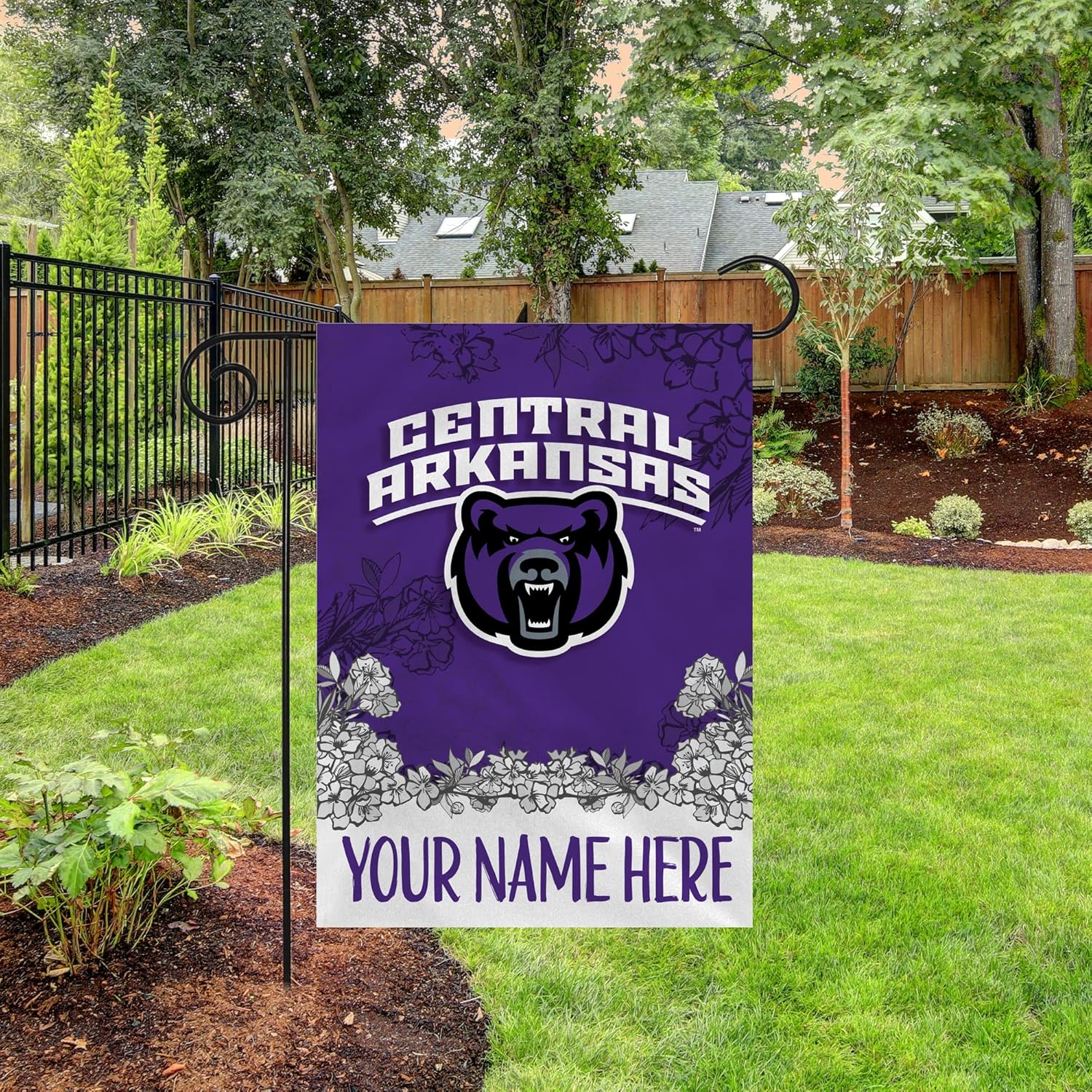 Rico Industries NCAA Central Arkansas Bears – Bandera de jardín personalizada