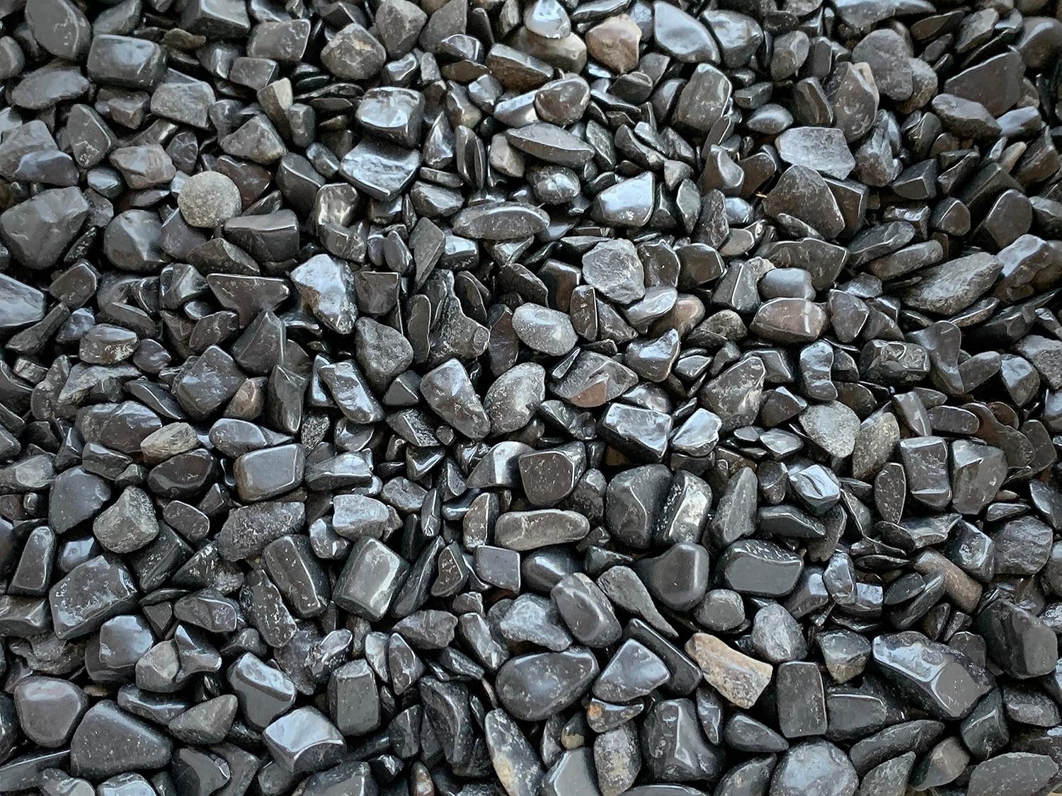 GAF TREASURES Chips de piedras preciosas semitradas, naturales de 0.5 libras, mini cristales triturados, chips de cristal sin perforar (turmalina