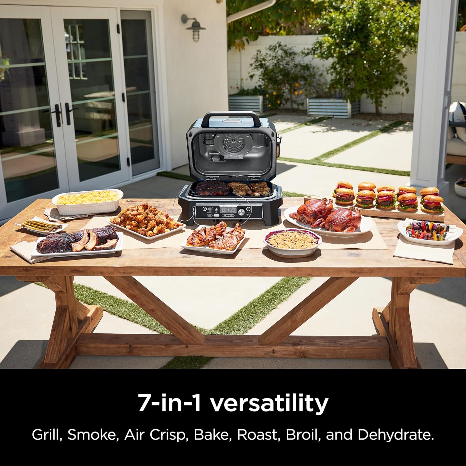 Ninja OG951 Woodfire Pro Connect Premium XL – Parrilla y ahumador para exteriores, Bluetooth, habilitado para aplicaciones, parrilla principal 7 en