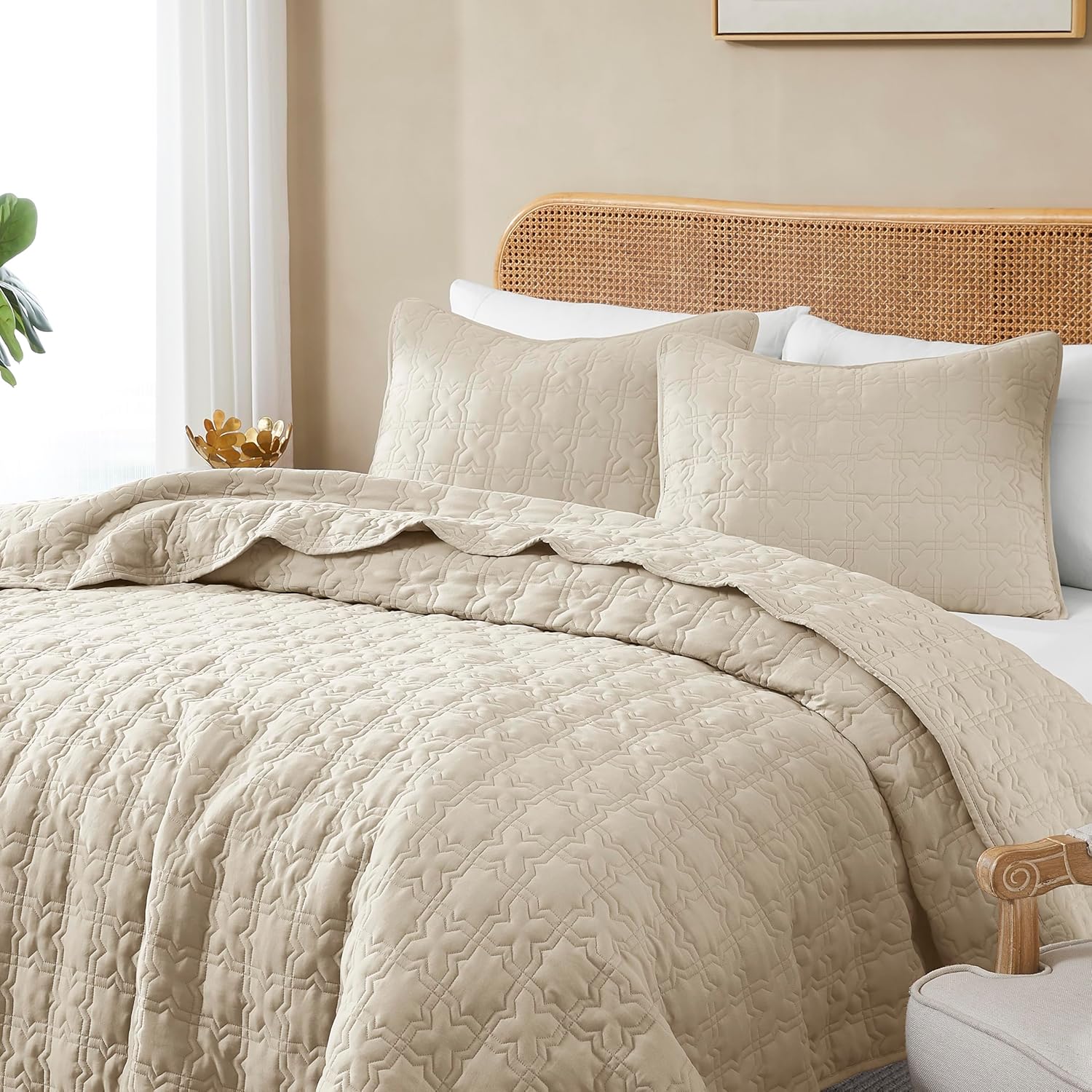 B2EVER Juego de ropa de cama de tamaño individual beige con funda de almohada, colcha ultra suave, manta acolchada ligera color gris pardo, funda de