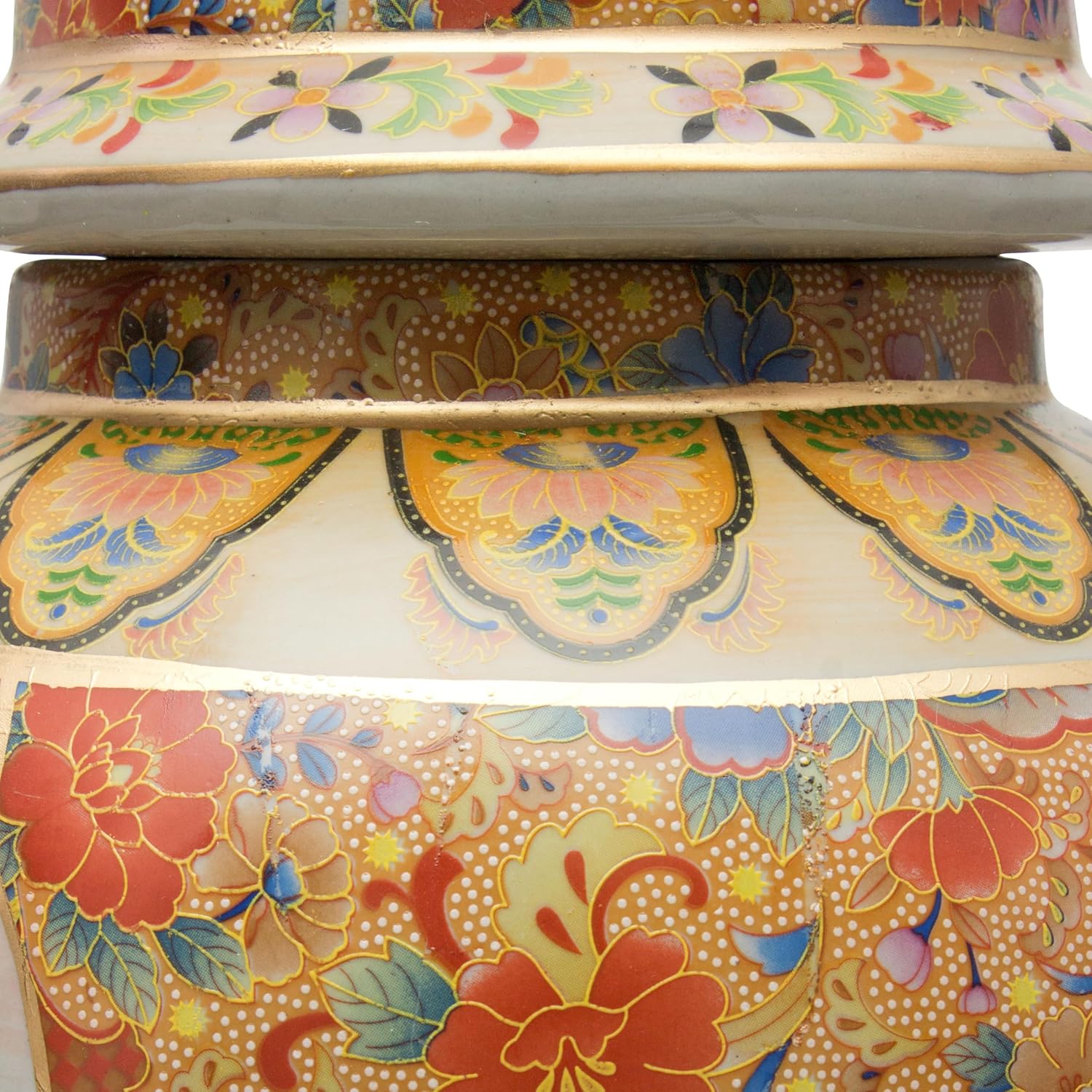 Red Lantern Tarro de templo de porcelana de caballo en prado de 18″