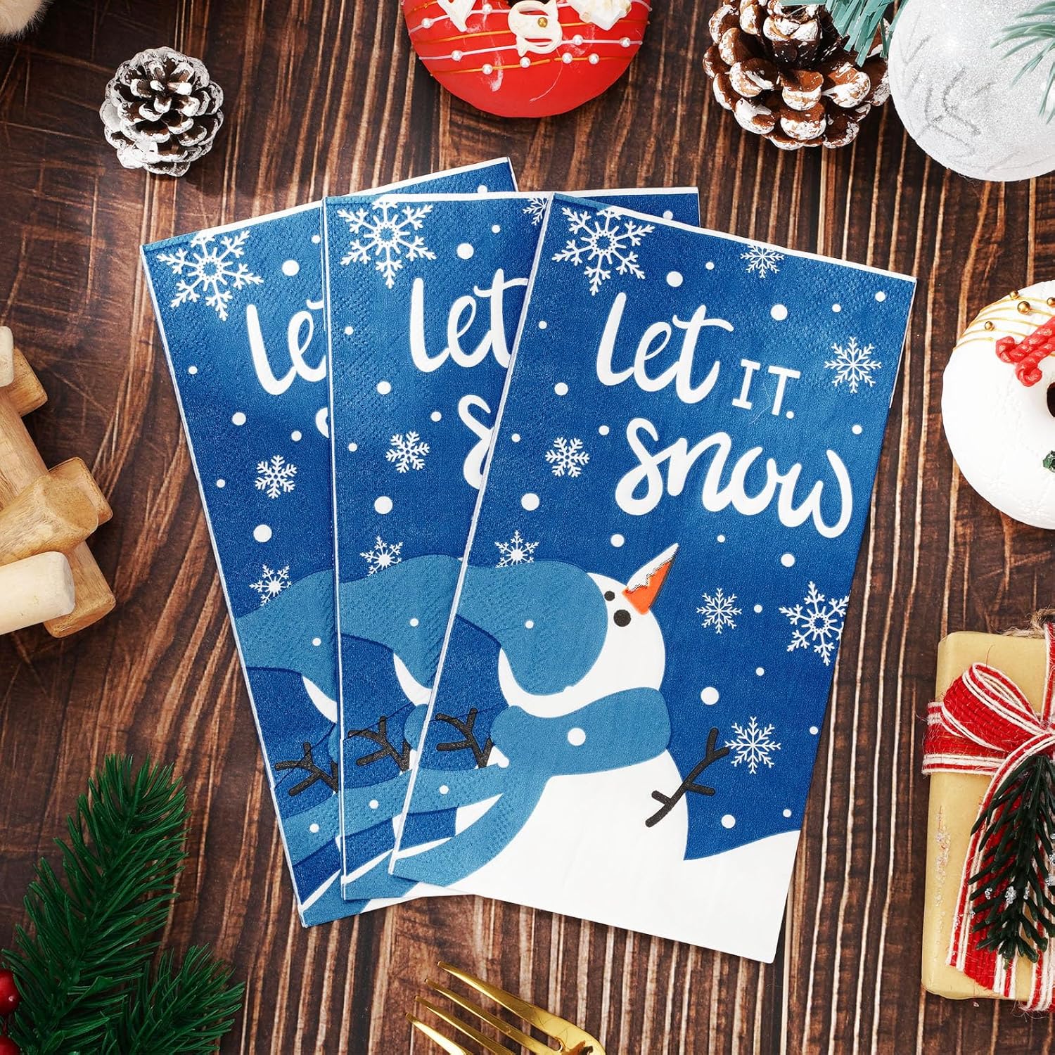 Whaline Servilletas de Navidad para invitados, muñeco de nieve, 3 capas, desechables, de papel, para invierno, suministros de fiesta, decoración de