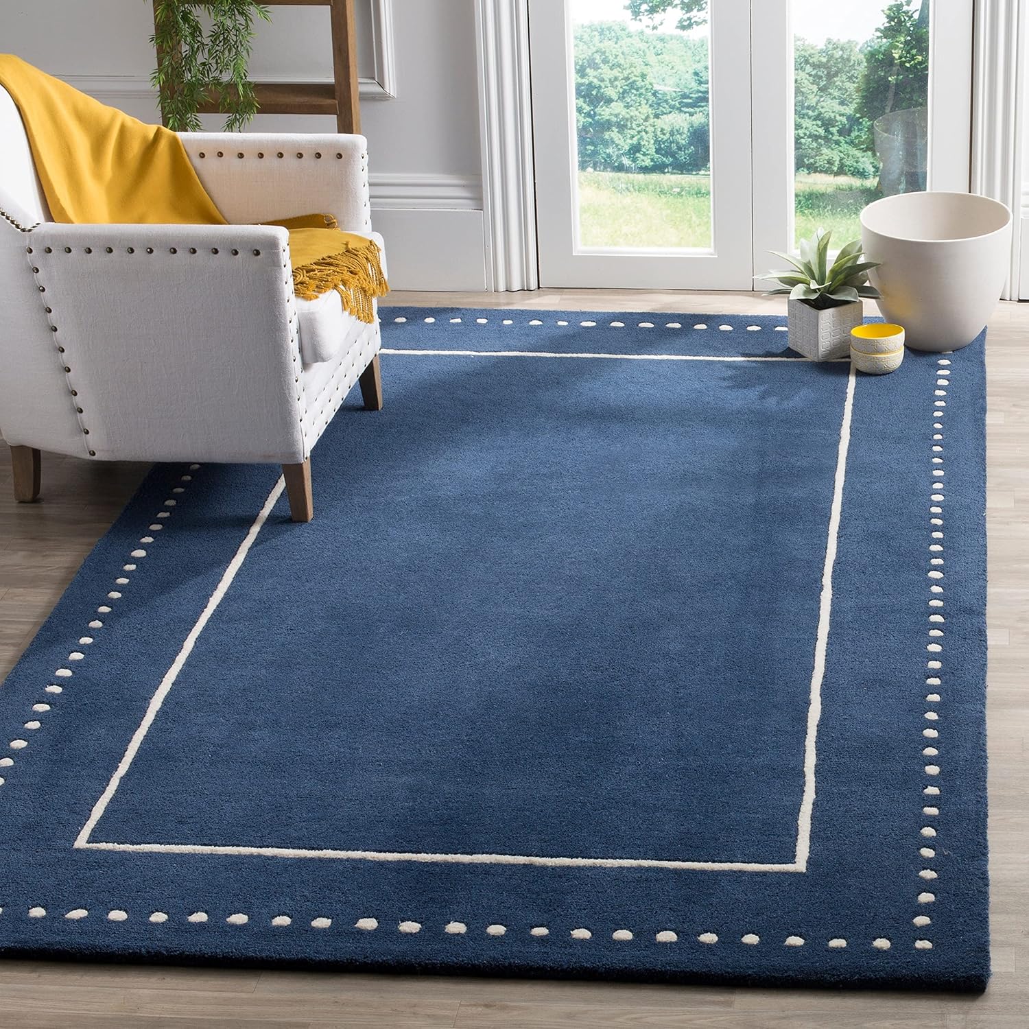 SAFAVIEH Bella Collection – Alfombra cuadrada de 7 pies, color negro y marfil, borde de lana punteada hecha a mano, ideal para zonas de alto tráfico