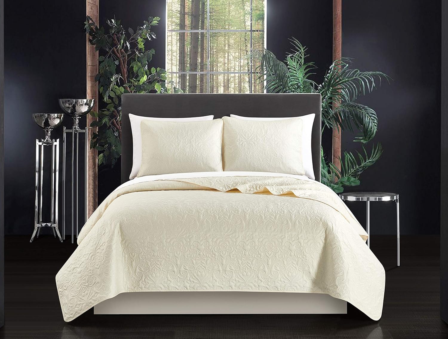 Chic Home Sachi – Juego de edredón de 3 piezas con diseño de pergamino floral, fundas de almohada incluidas, tamaño King, color beige