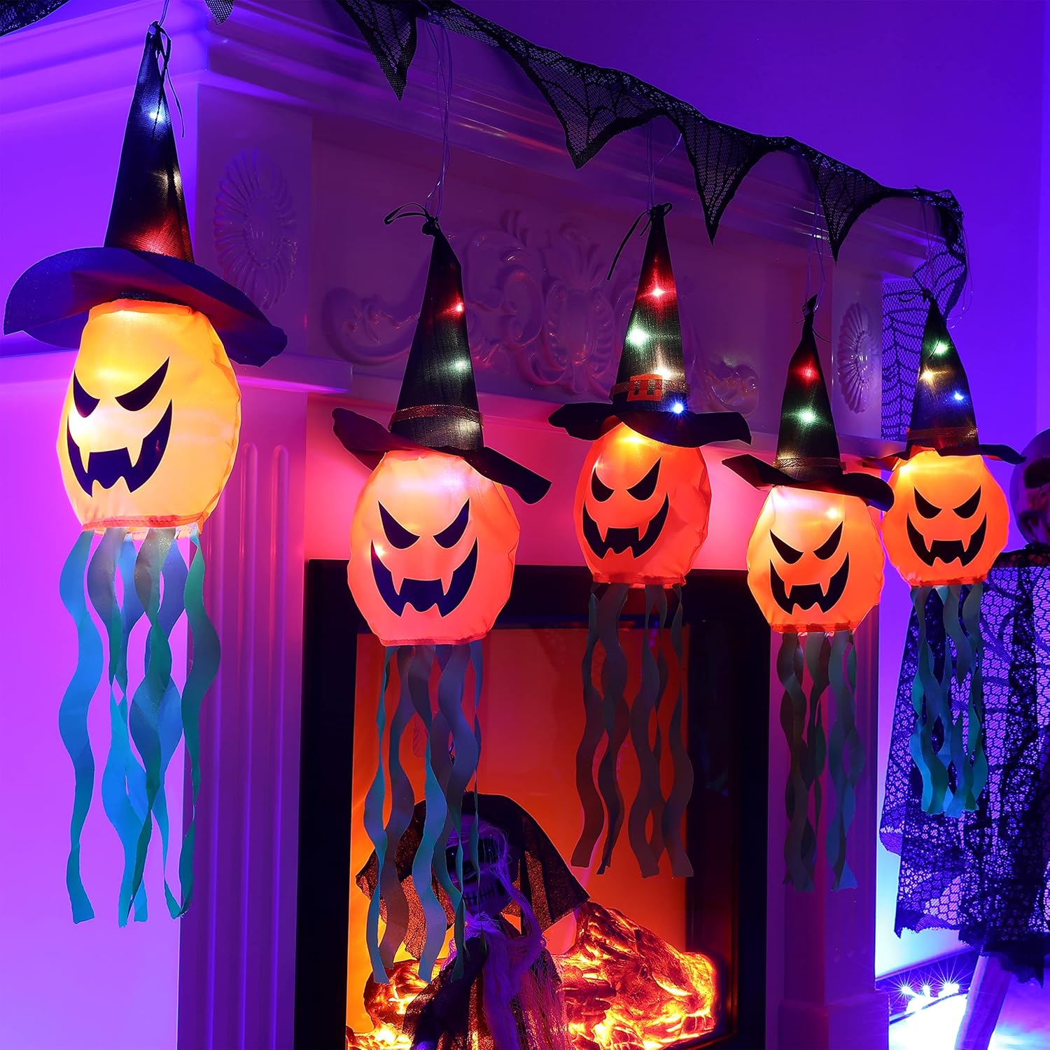 Guirnalda de luces de Halloween para colgar al aire libre, 12 pies, 30 luces LED, 5 piezas de sombrero de bruja aterrador, calabaza, funciona con