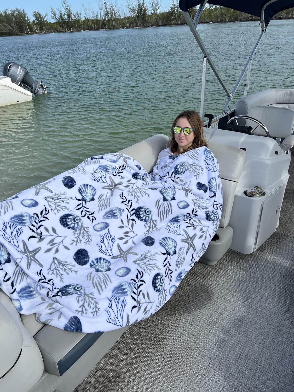 Manta decorativa para decoración del hogar, vida oceánica, costera forro polar de terciopelo de felpa suave, tonos calmantes de azules, grises sobre