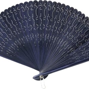 FANSOF.FANS Abanico plegable de madera azul marino grabado con una bolsa (HQF17) FANSOF.FANS Abanico plegable de madera azul marino grabado con una bolsa (HQF17)