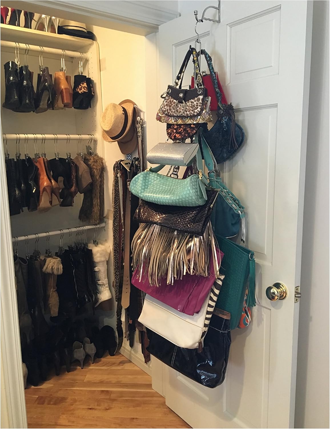 Almacenamiento de bolsas para colgar encima de la puerta duradero, sostiene 50 libras, gira 360 grados para facilitar el acceso para monederos,